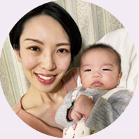真梨子さん、ひかりちゃん（2ヵ月）