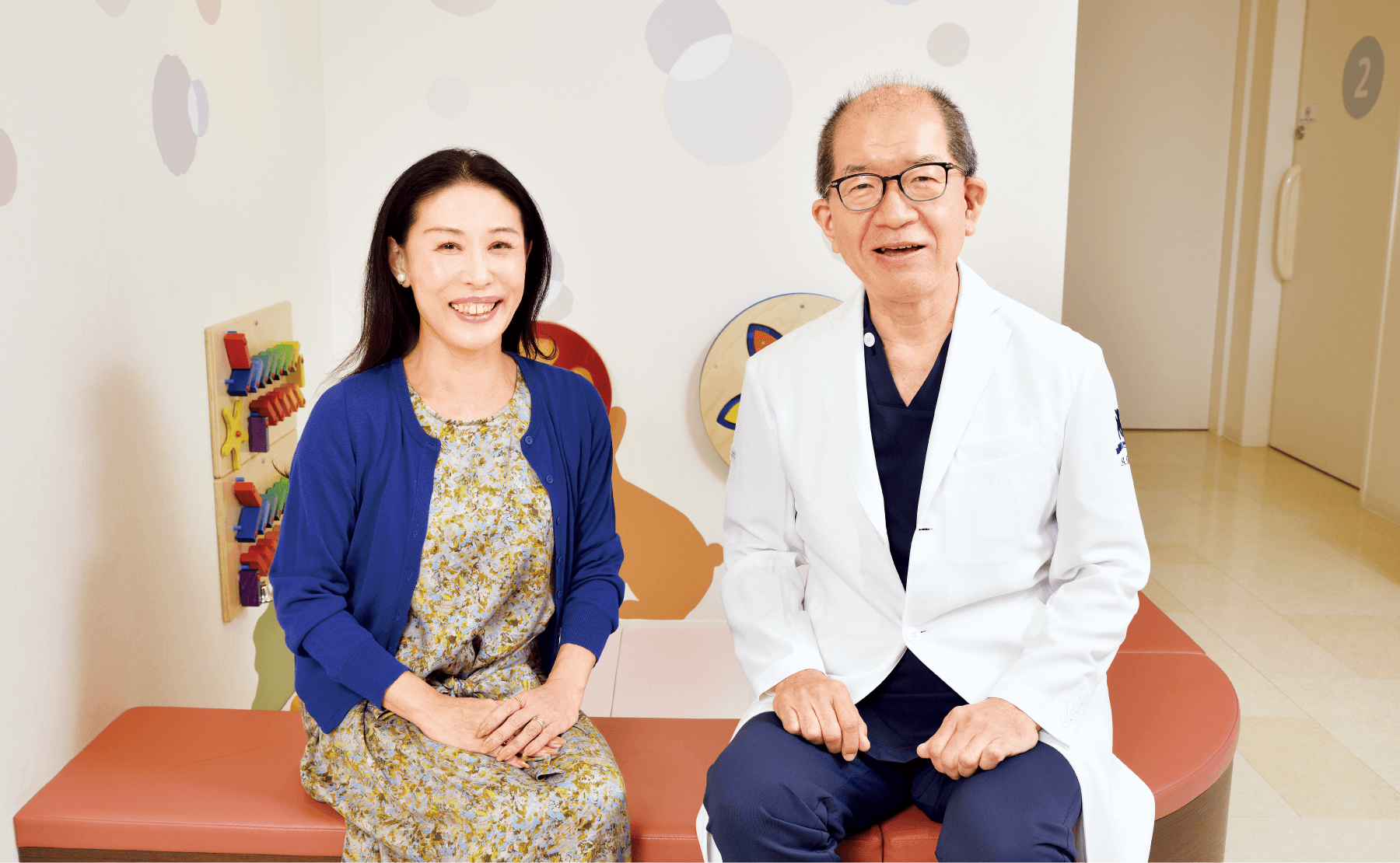 Happy-Noteマタニティ&ベビー編集長中西恵子とクリニックばんびぃに（小児科）院長の時田章史先生の画像